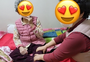 무릎이 아픈 어르신